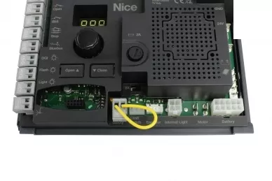 Nice SPBCU1 Unità di controllo BlueBUS di nuova generazione