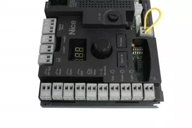 Nice SPBCU1 Unità di controllo BlueBUS di nuova generazione